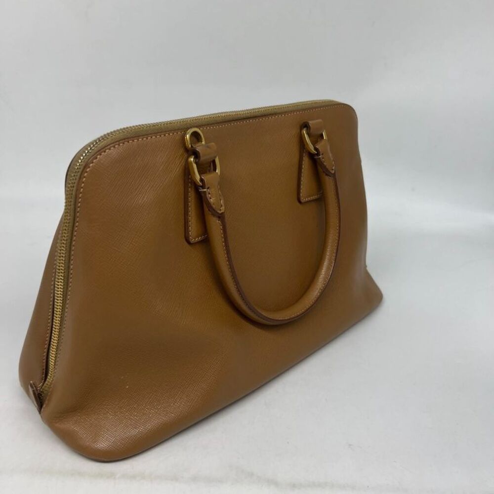 Prada Women Pre-Loved Bag Very Good Condition - Picture 6 of 9